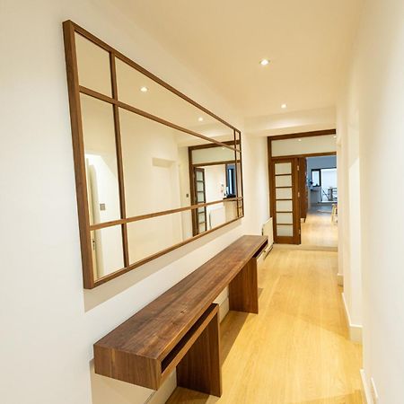 2Bedroom Gem In The Heart Of Kensington Londra Esterno foto