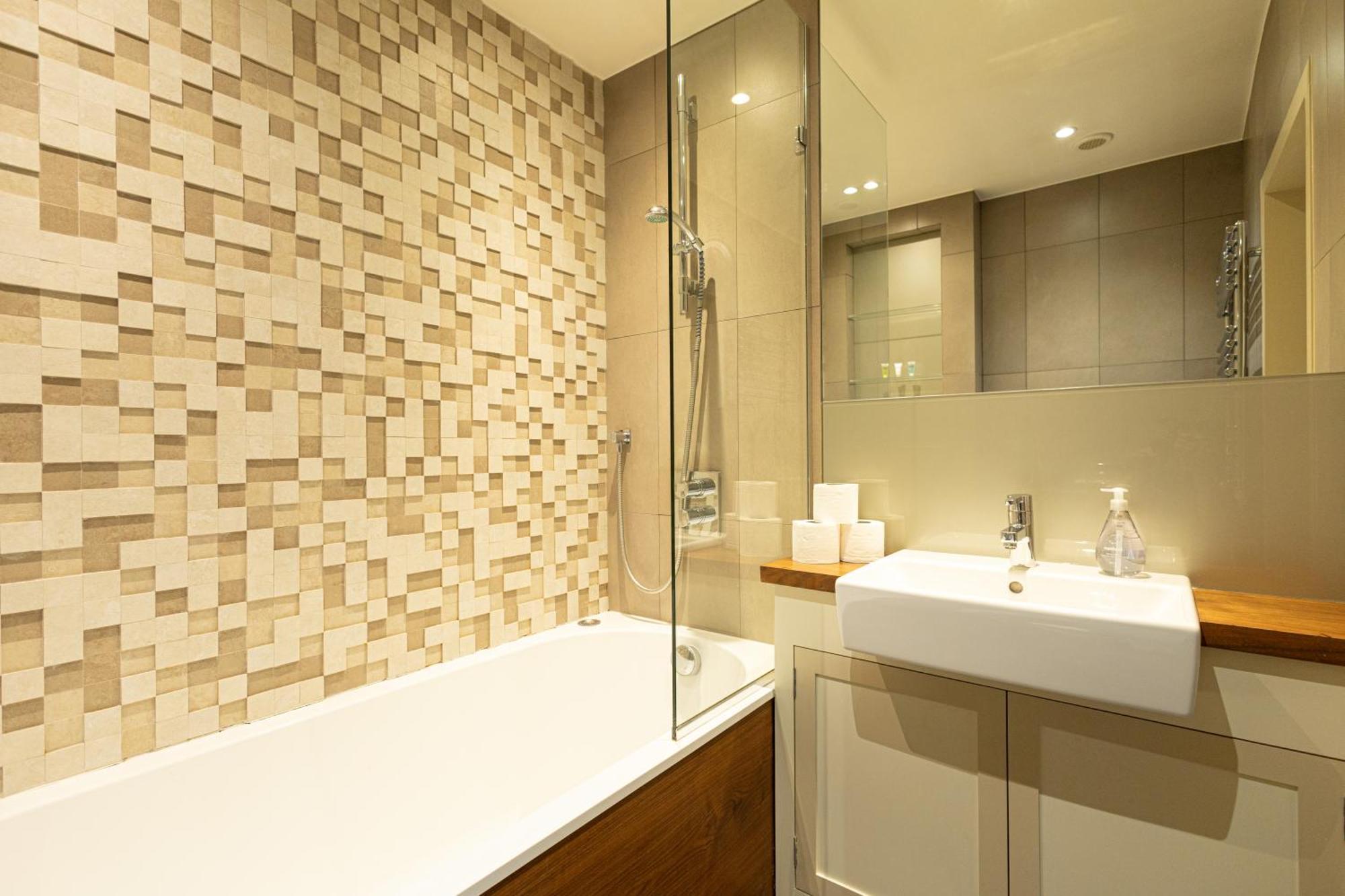 2Bedroom Gem In The Heart Of Kensington Londra Esterno foto